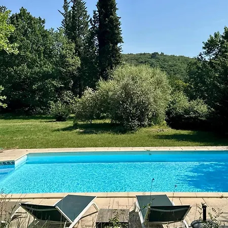 Maison Au Avec Piscine - Les 3 Olives *